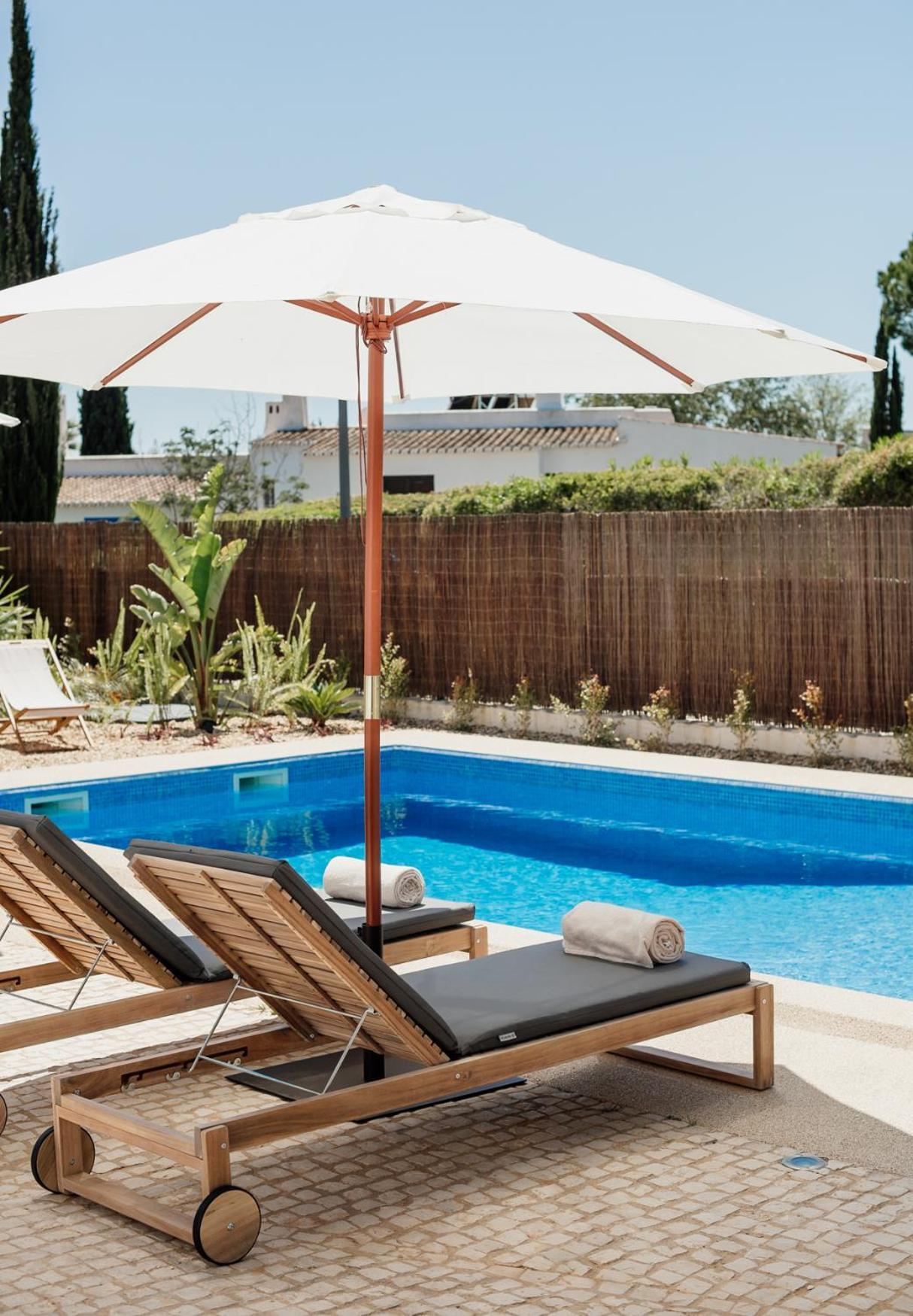 קארבואירו The Carobs Villas מראה חיצוני תמונה