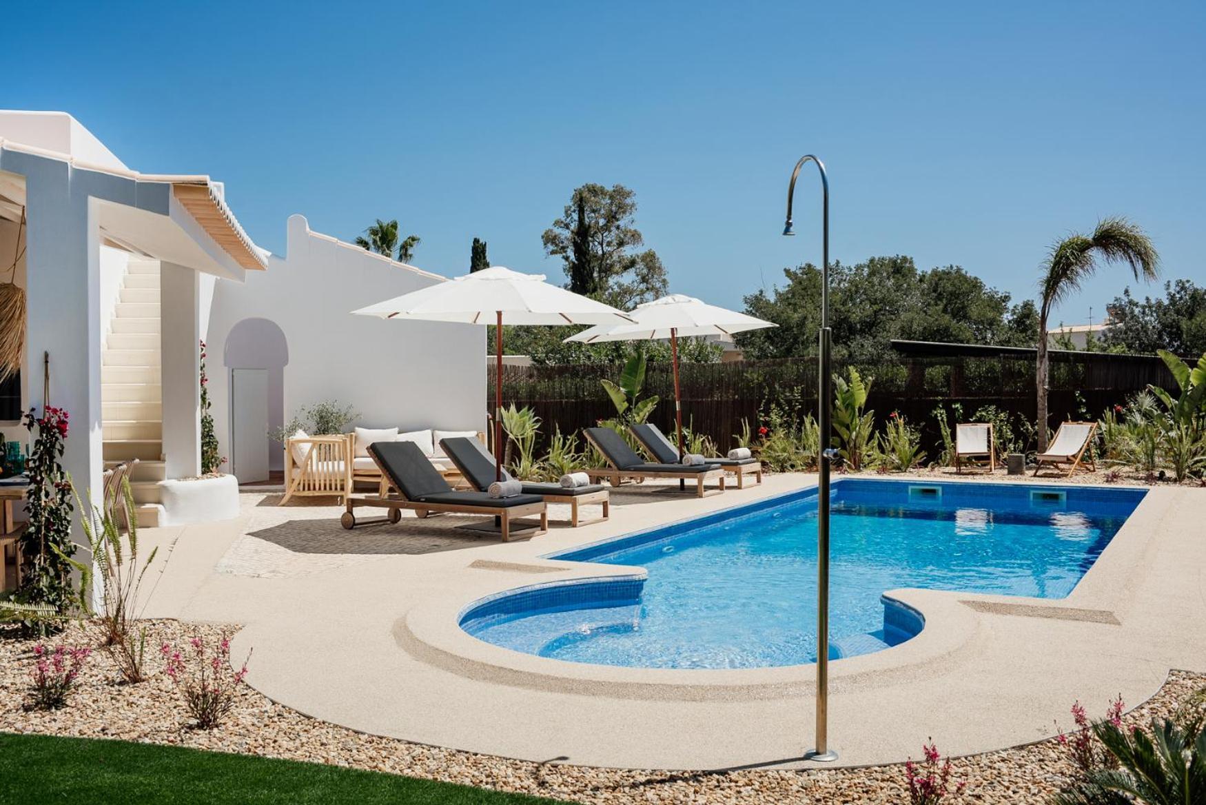 קארבואירו The Carobs Villas מראה חיצוני תמונה